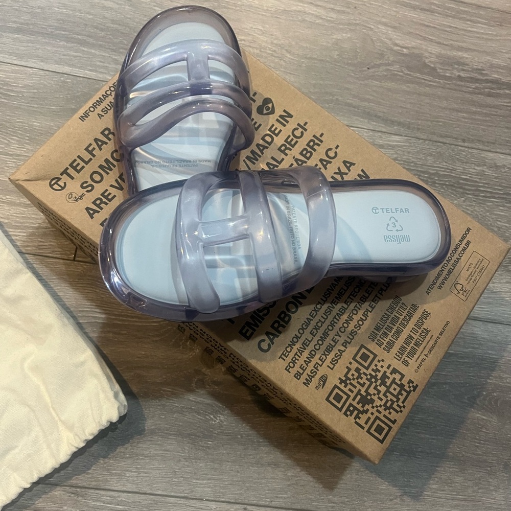 FS: NWT Telfar X Melissa jellies Size: 6